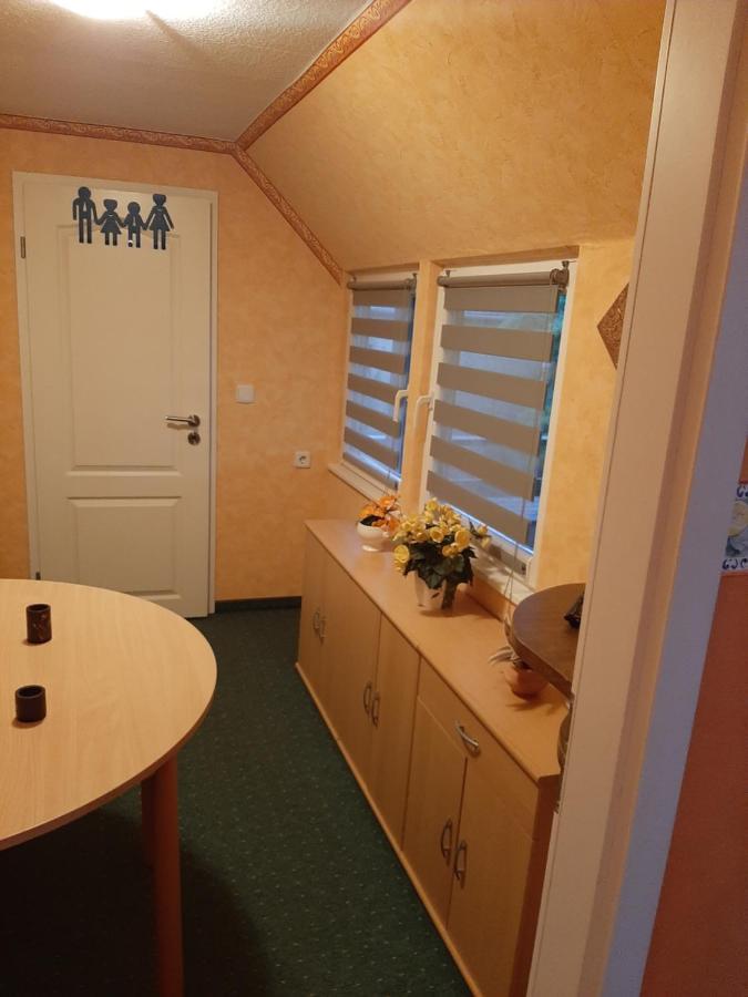 Apartmán Ferienunterkuenfte Wesenberg Exteriér fotografie
